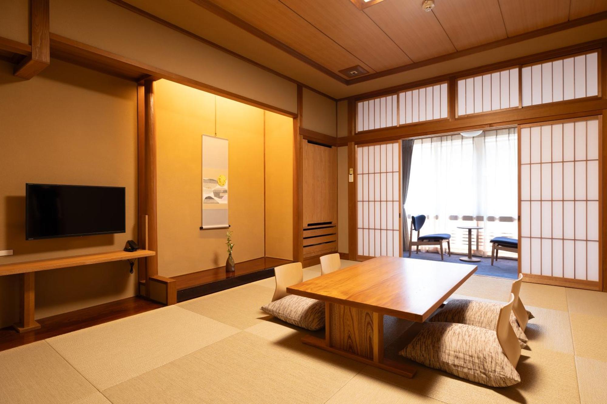 Mikuniya Hotel Toyooka  Buitenkant foto